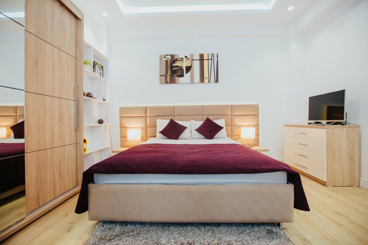 Color Apartments Corneliu Coposu 1A Street Bucureşti Ngoại thất bức ảnh