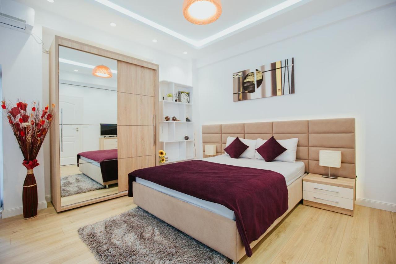 Color Apartments Corneliu Coposu 1A Street Bucureşti Ngoại thất bức ảnh