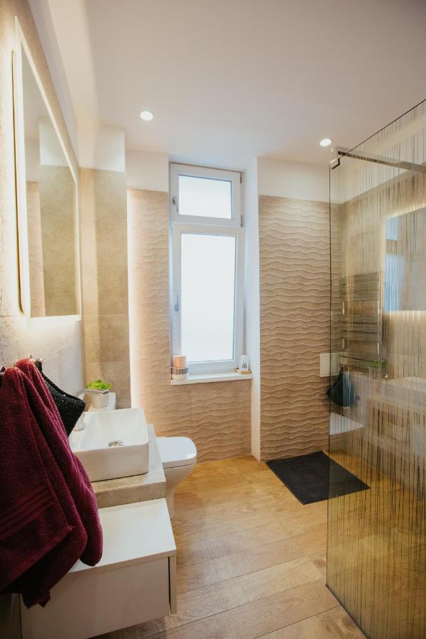 Color Apartments Corneliu Coposu 1A Street Bucureşti Ngoại thất bức ảnh