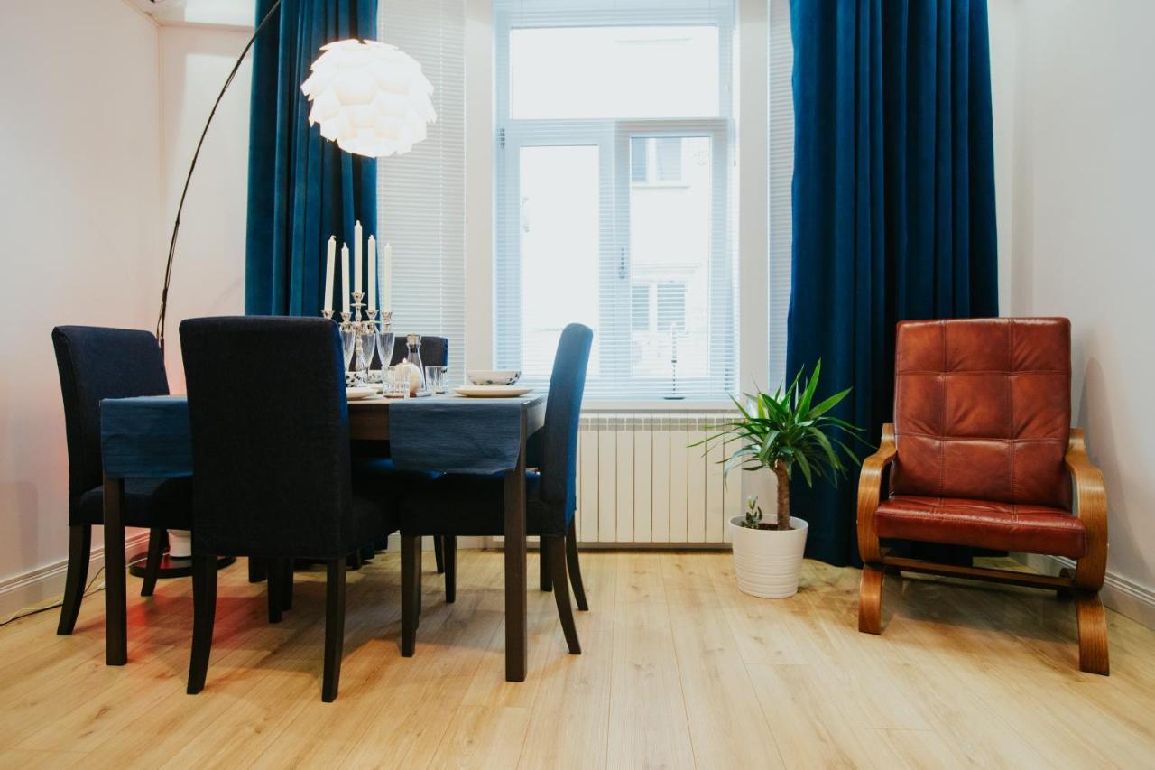 Color Apartments Corneliu Coposu 1A Street Bucureşti Ngoại thất bức ảnh